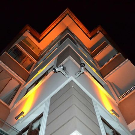 The Twins Apartmens Aparthotel Trabzon Exteriör bild