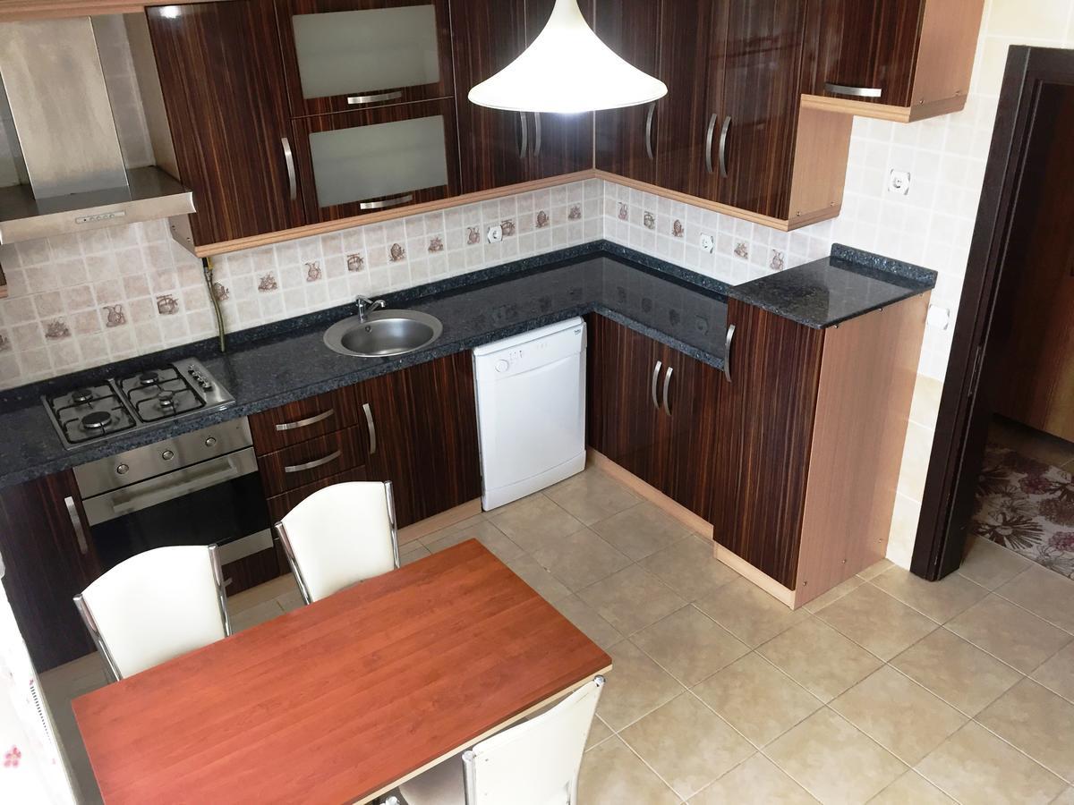 The Twins Apartmens Aparthotel Trabzon Exteriör bild