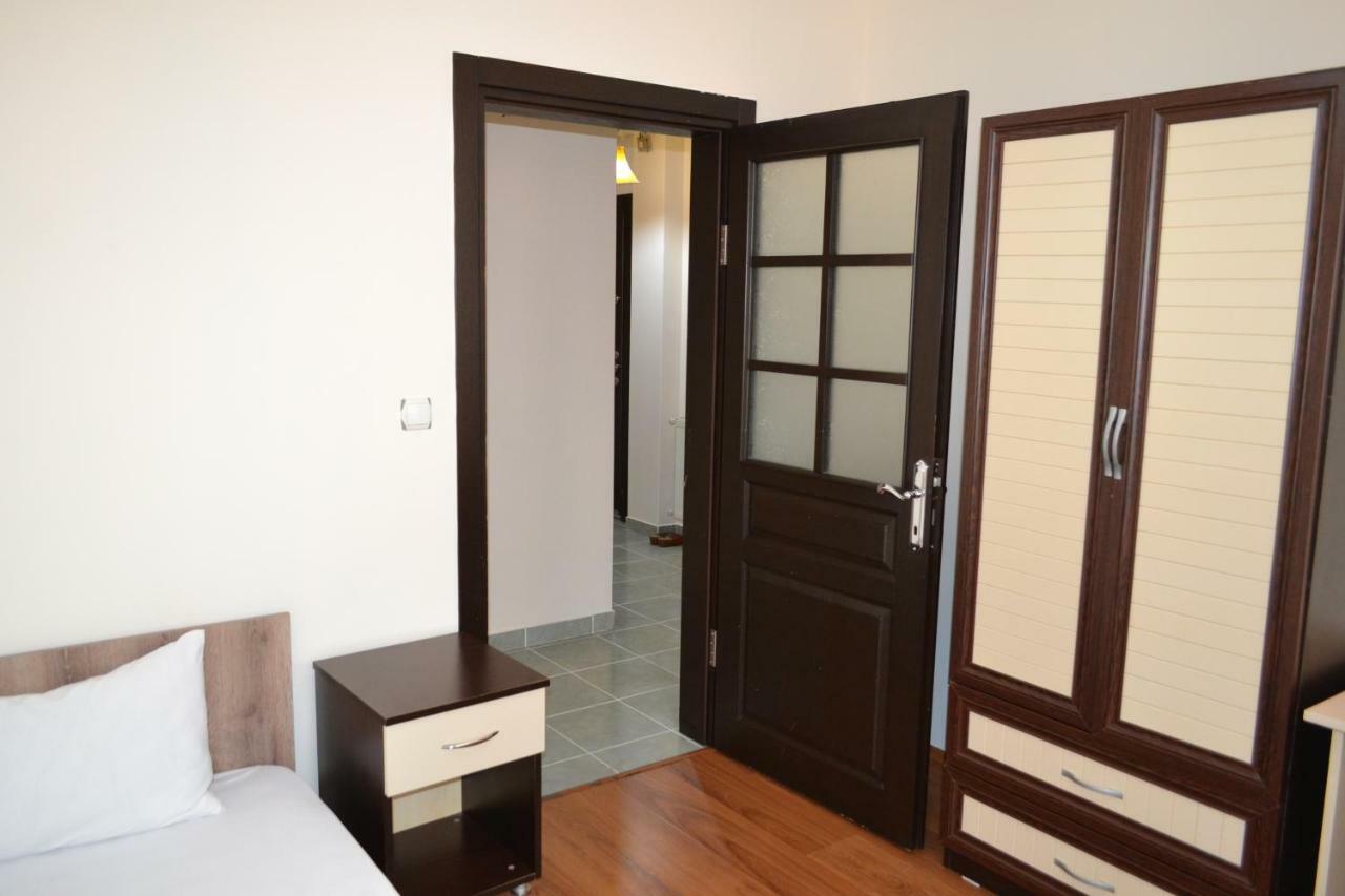 The Twins Apartmens Aparthotel Trabzon Exteriör bild