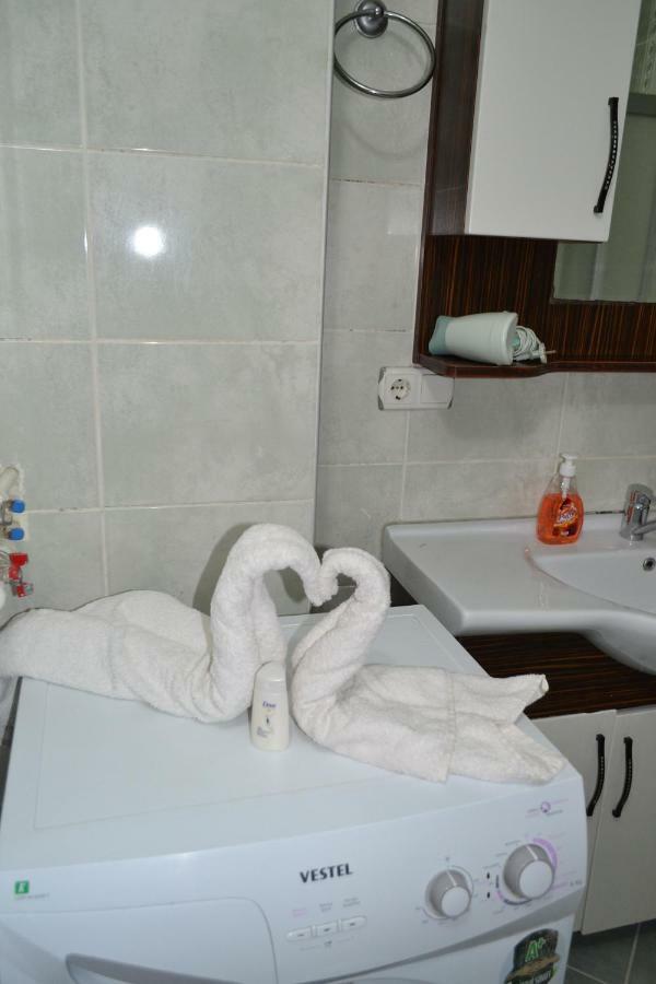 The Twins Apartmens Aparthotel Trabzon Exteriör bild